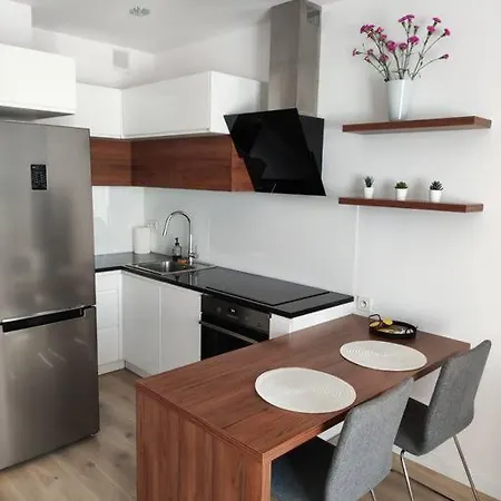 Branickiego 23 With Ac-close To Medicover And Paley Apartment Warschau
